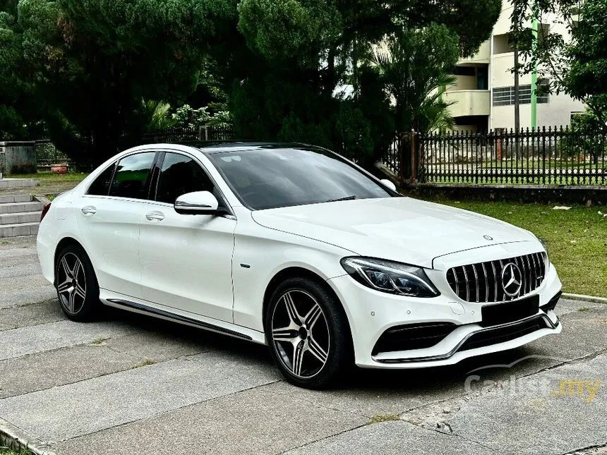 2017 Mercedes-Benz C350 e AMG Line Sedan