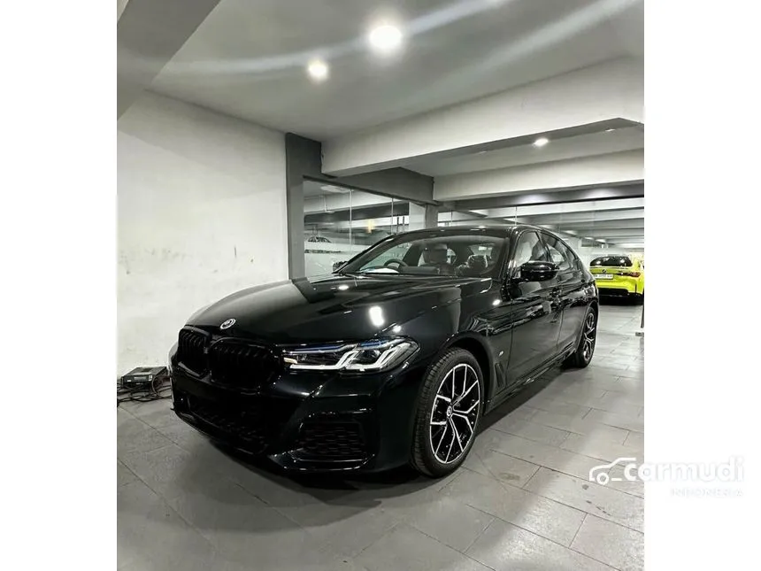 2023 BMW 520i M Sport Sedan