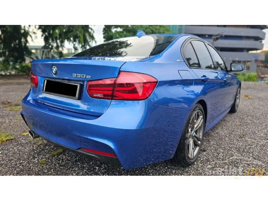 2018 BMW 330e M Sport Sedan