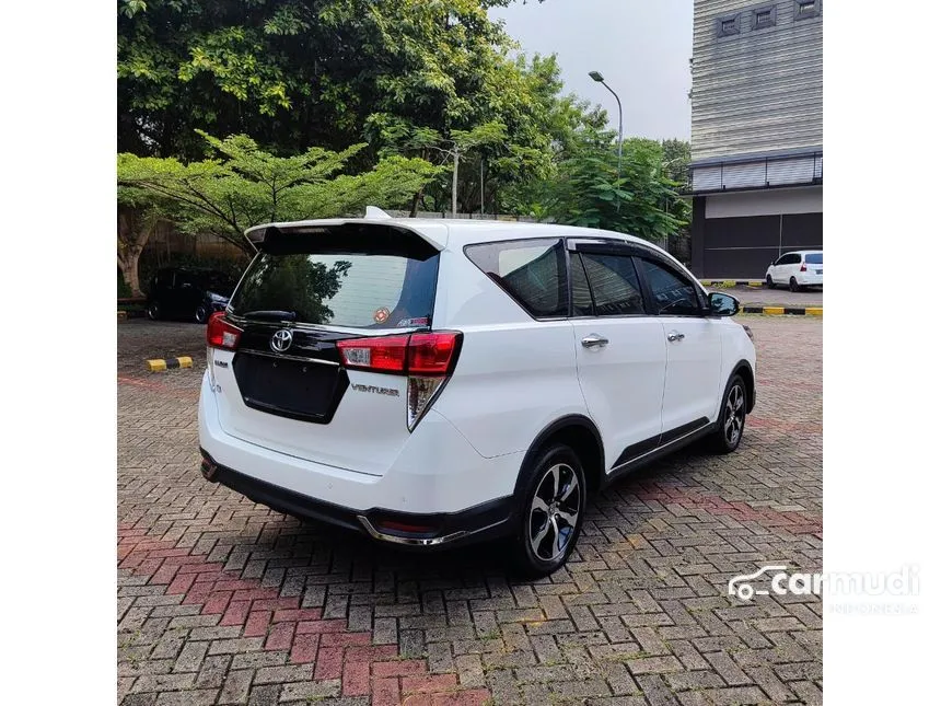 2021 Toyota Kijang Innova Venturer MPV