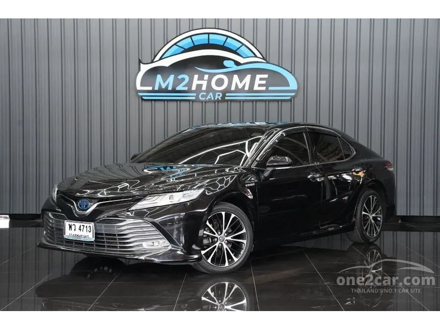 2021 Toyota CAMRY Hybrid Premium Sedan