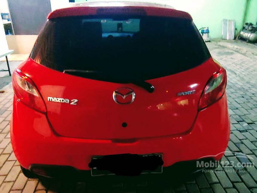 2012 Mazda 2 S Sedan