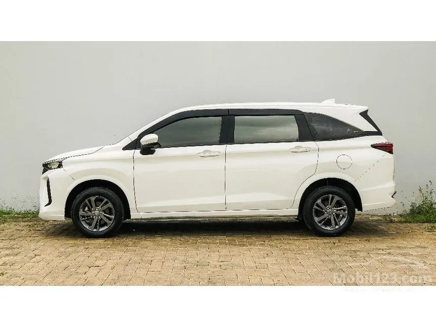 2022 Daihatsu Xenia R MPV