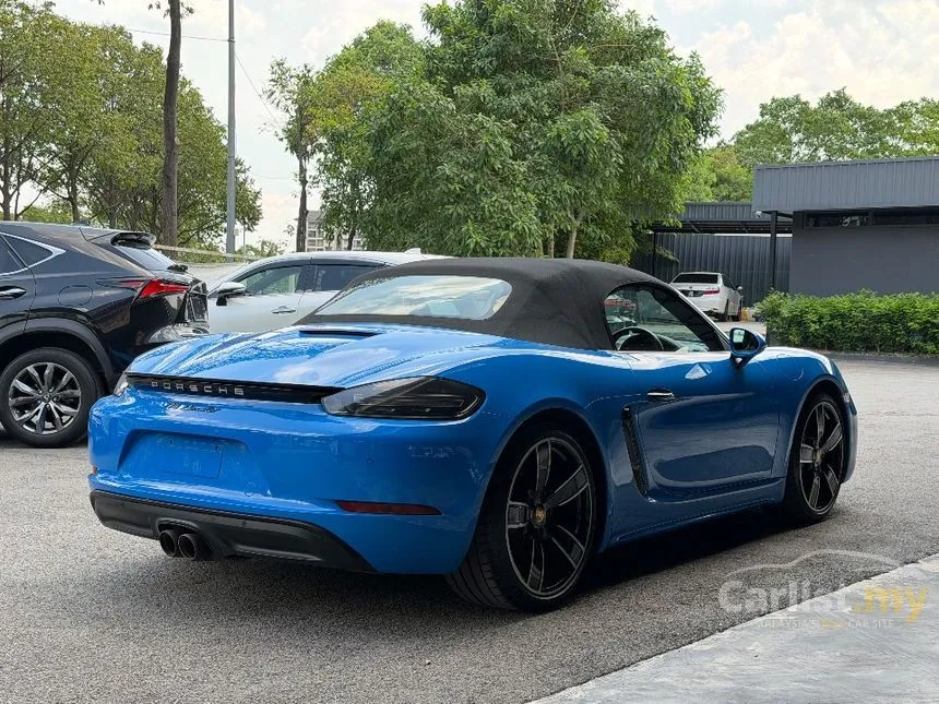 2022 Porsche 718 Boxster Convertible