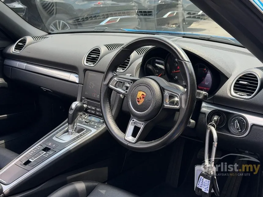 2022 Porsche 718 Boxster Convertible