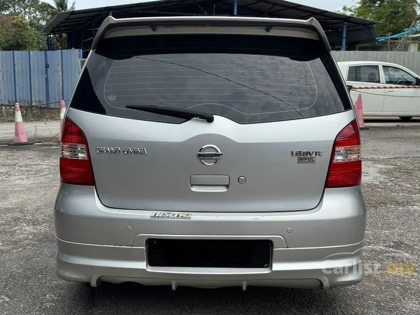 2011 Nissan Grand Livina Comfort MPV