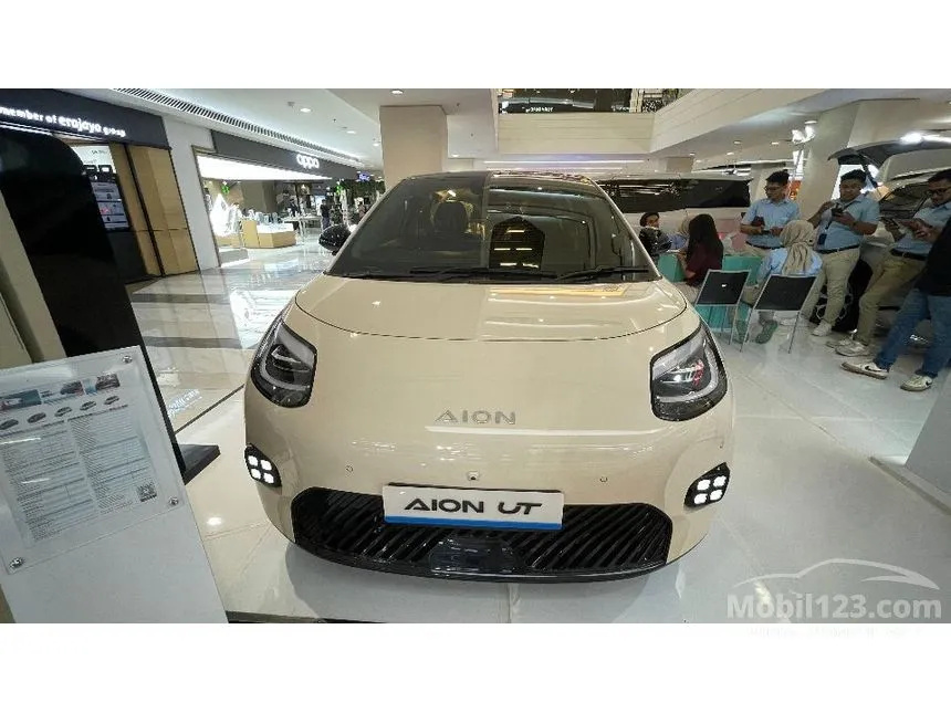 2026 GAC AION UT Premium Hatchback