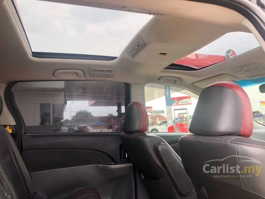 2012 Toyota Estima Aeras MPV