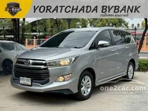 2016 Toyota INNOVA 2.8 Crysta G Wagon