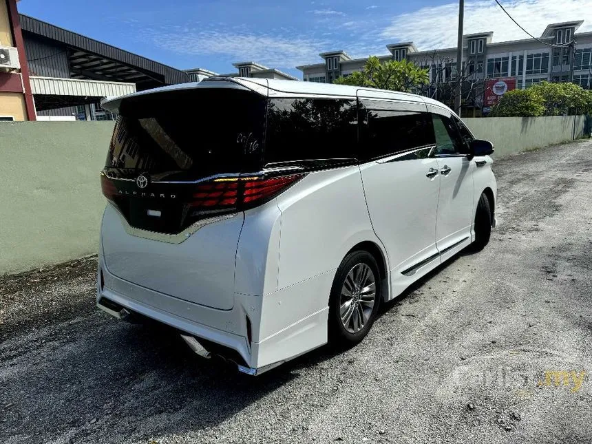 2023 Toyota Alphard Z MPV