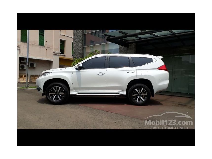 Jual Mobil  Mitsubishi Pajero  Sport  2021  Dakar  Ultimate  2 4 