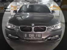 2014 BMW 320i 2.0 Sport Sedan