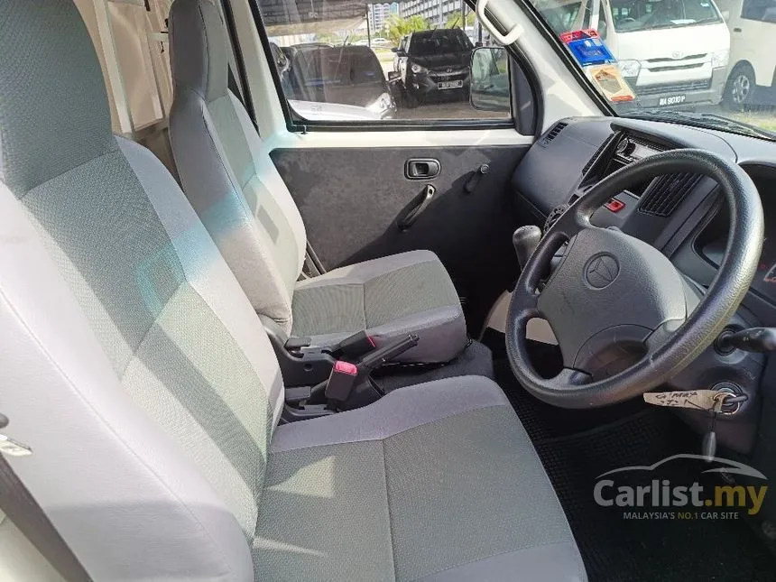 2021 Daihatsu Gran Max Panel Van