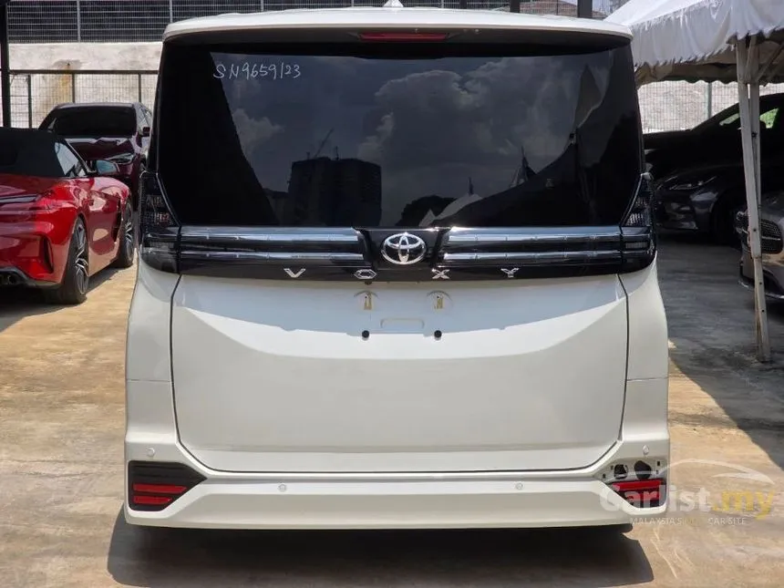 2023 Toyota Voxy S-Z MPV