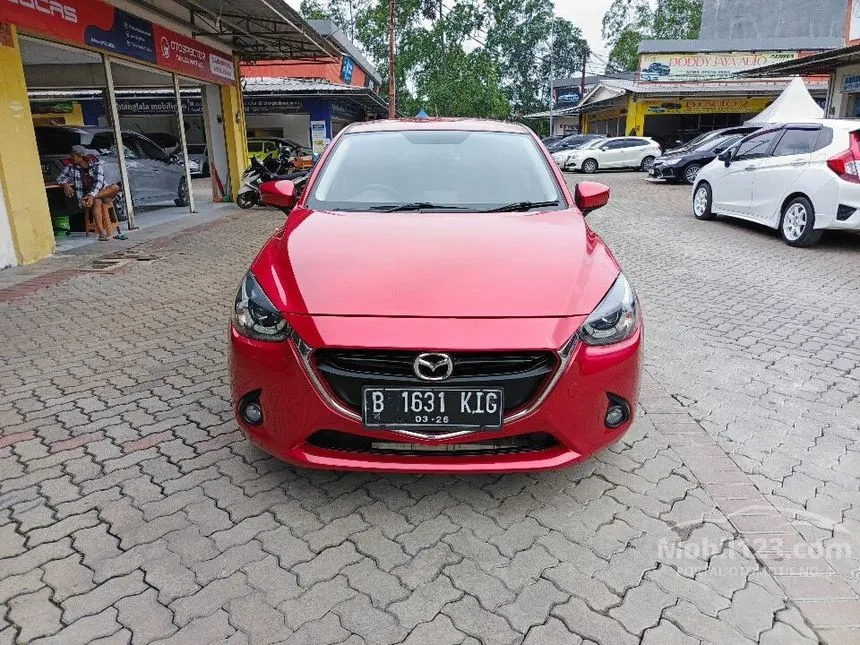Jual Mobil Mazda 2 2015 R 1.5 di DKI Jakarta Automatic Hatchback Merah Rp 155.000.000