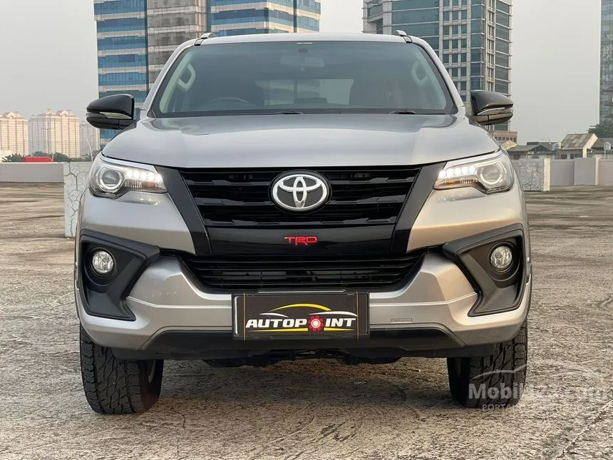 Jual Mobil Toyota Fortuner 2018 TRD 2.4 di DKI Jakarta Automatic SUV Silver Rp 370.000.000