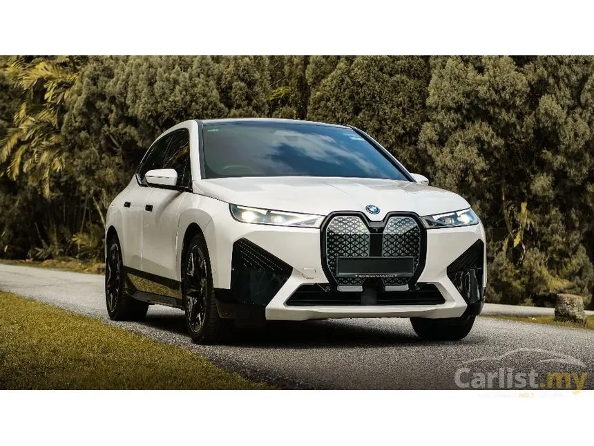 2023 BMW iX xDrive40 Sport SUV