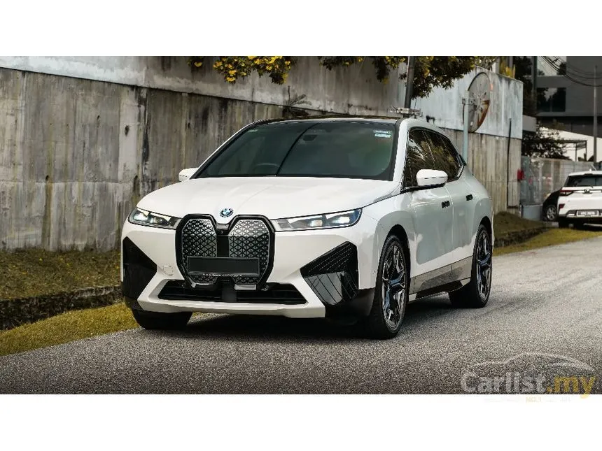 2023 BMW iX xDrive40 Sport SUV