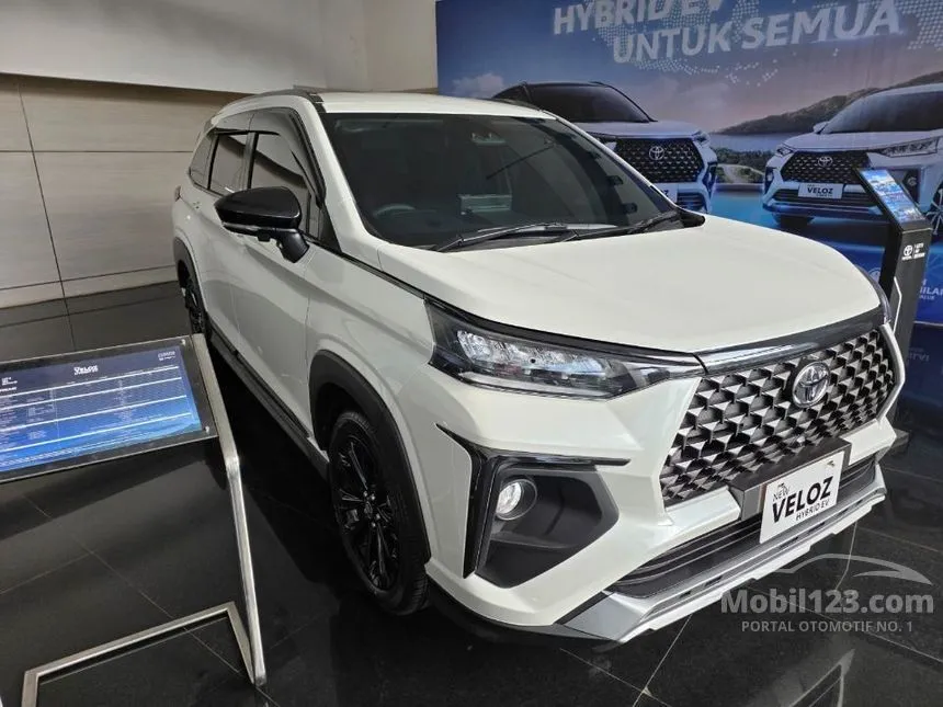 2026 Toyota Veloz Q HEV (Premium Color) MPV