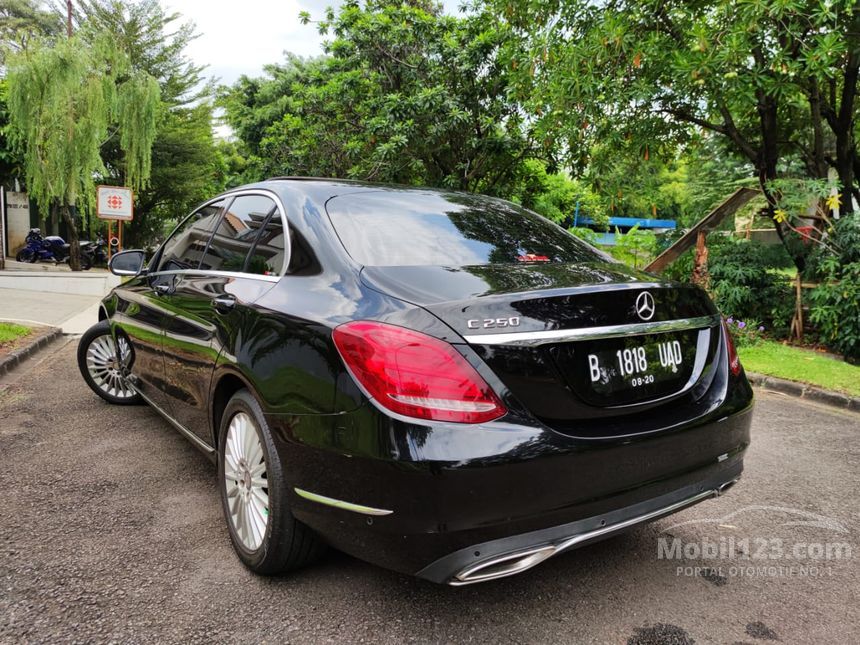 2015 Mercedes-Benz C250 Exclusive Sedan