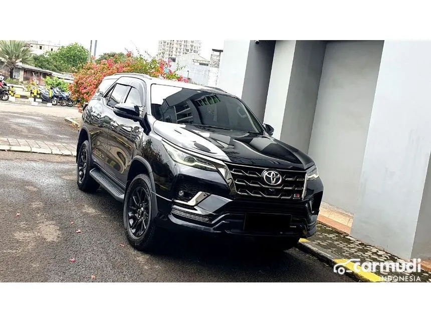 2024 Toyota Fortuner GR Sport 4X2 SUV
