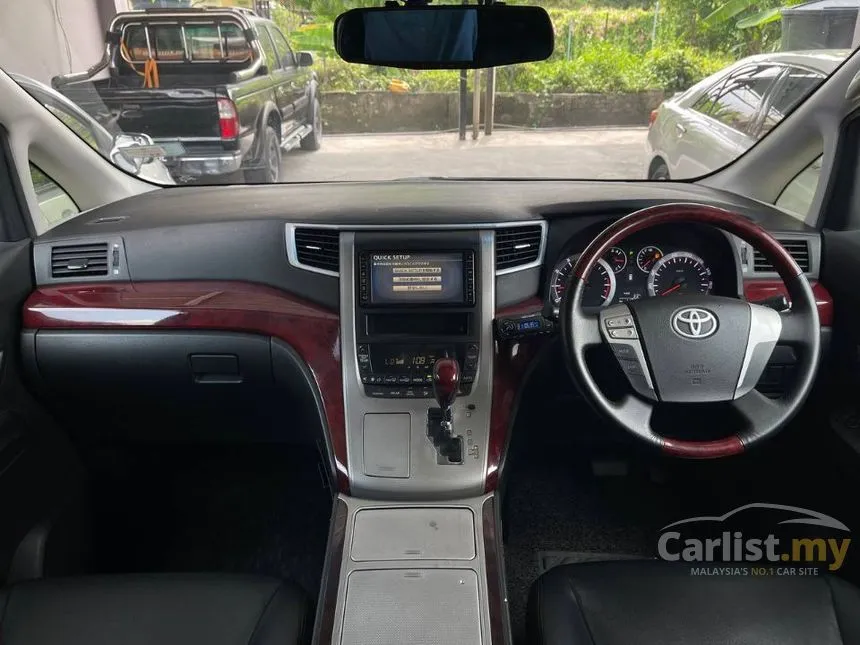 2010 Toyota Vellfire X MPV