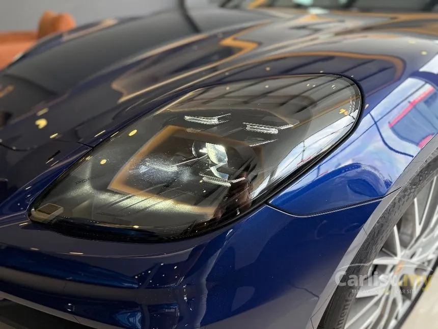 2024 Porsche Panamera Hatchback
