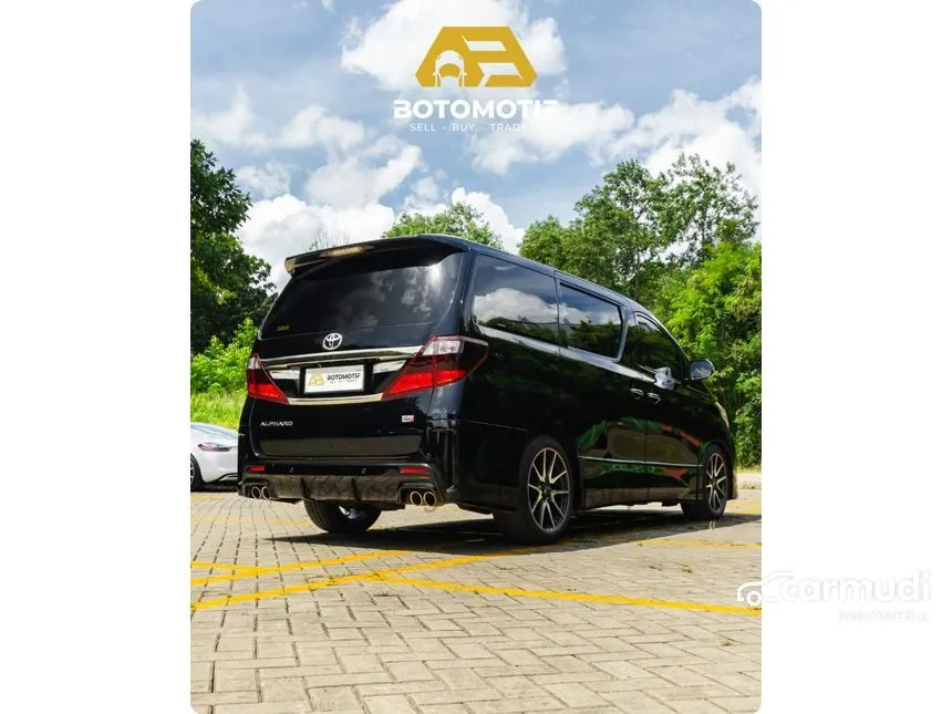 2013 Toyota Alphard S MPV