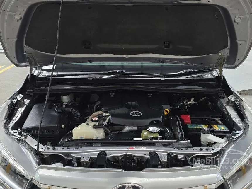 2019 Toyota Kijang Innova V MPV