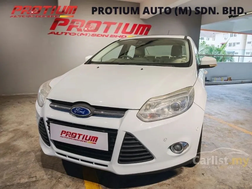 2014 Ford Focus Titanium Sedan