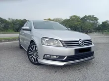 2012 Volkswagen Passat 1.8 TSI Sedan ORI PAINT