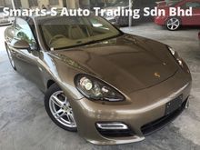 2012 Porsche Panamera 4.8 GTS Hatchback