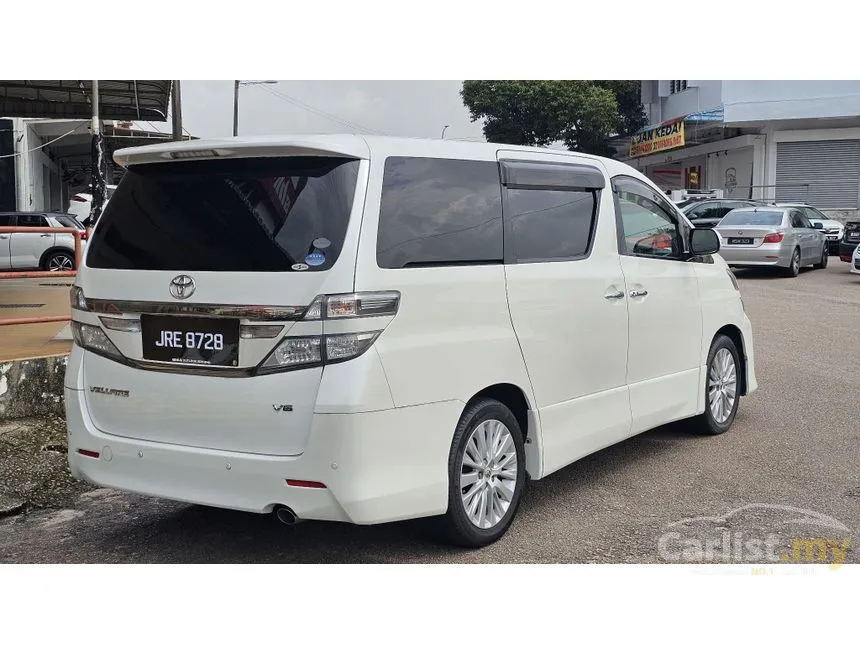 2012 Toyota Vellfire MPV