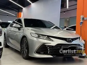 2022 Toyota Camry 2.5 V Sedan