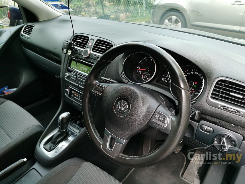 2011 Volkswagen Golf Hatchback