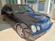 2000 Mercedes-Benz E240 2.4 (A) Sedan