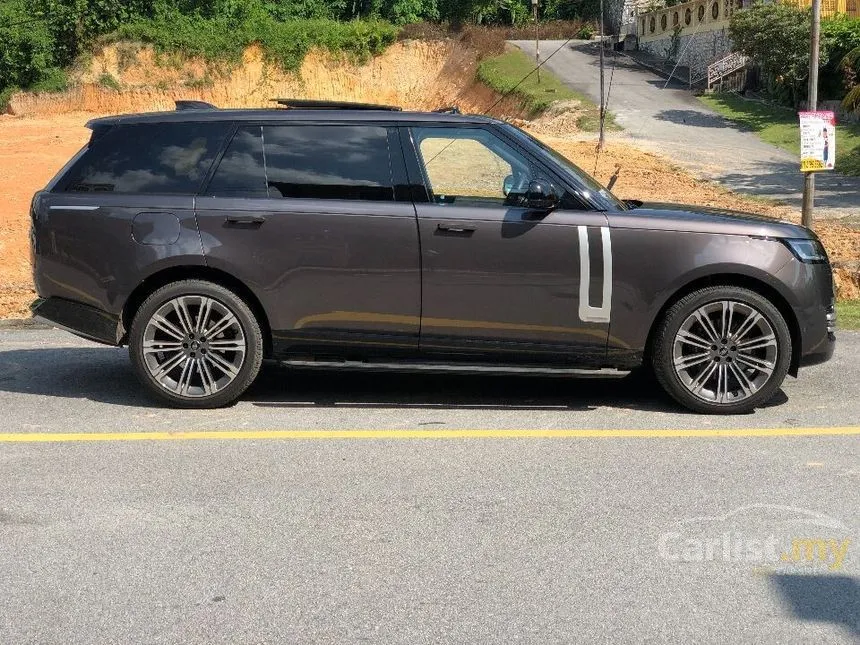 2022 Land Rover Range Rover D350 Autobiography SUV