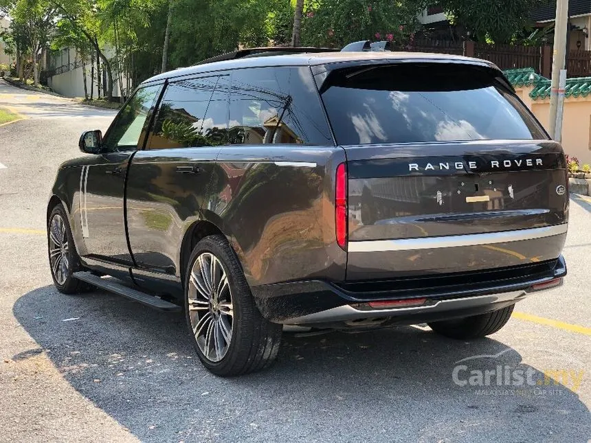 2022 Land Rover Range Rover D350 Autobiography SUV