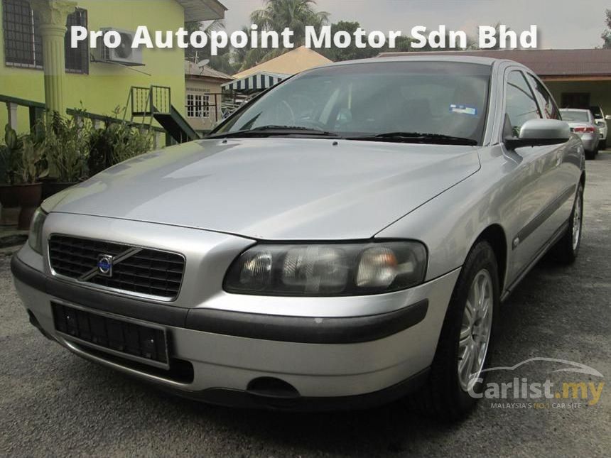 Volvo S60 2005 LPT 2.0 in Selangor Automatic Sedan Silver 