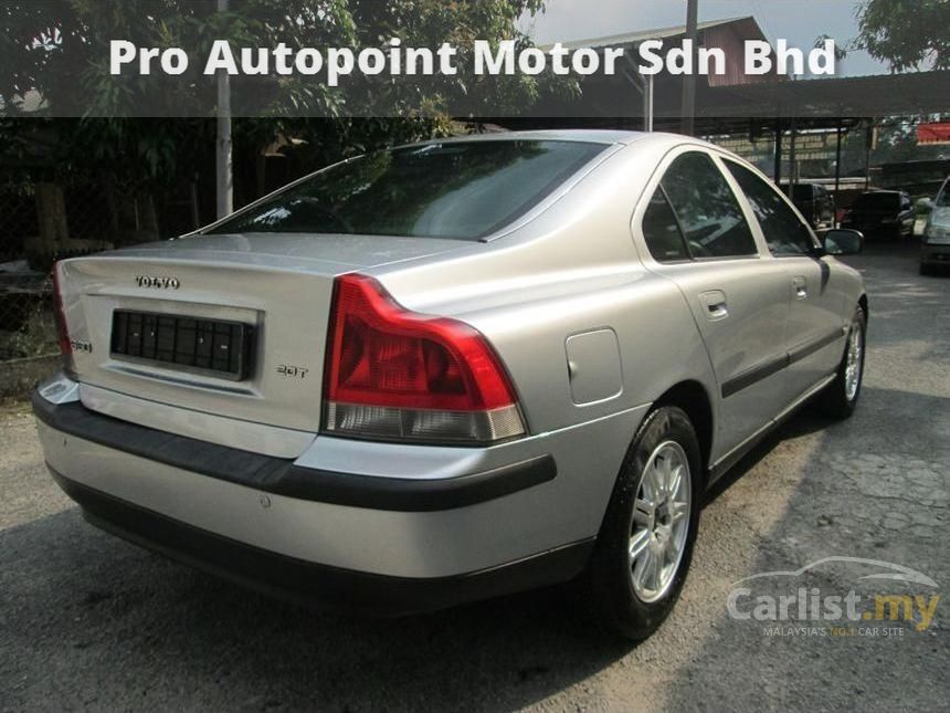 Volvo S60 2005 LPT 2.0 in Selangor Automatic Sedan Silver 