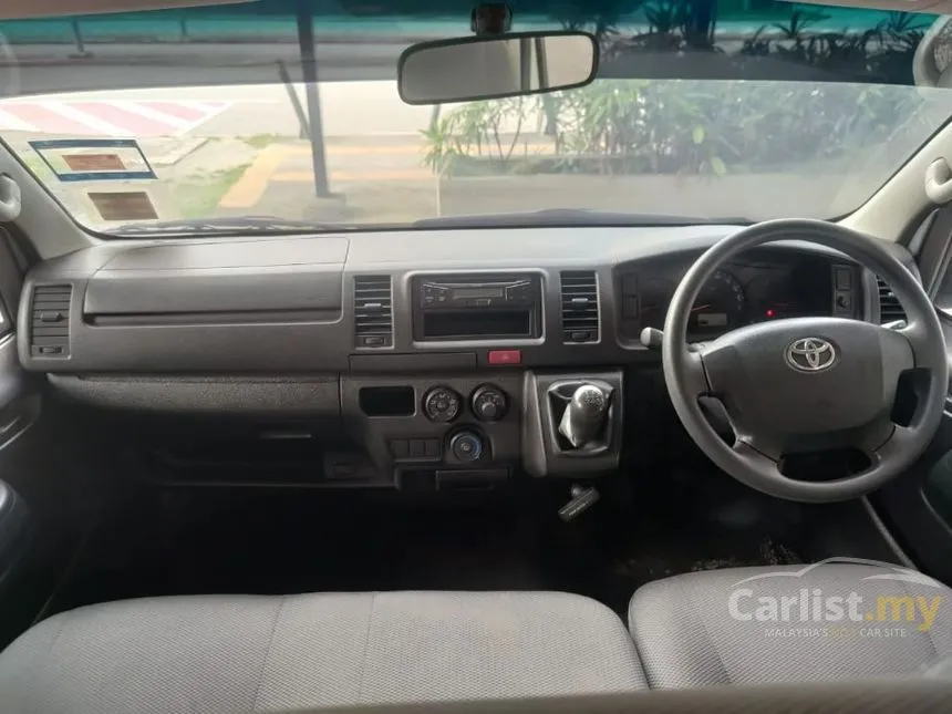 2022 Toyota Hiace Panel Van Van