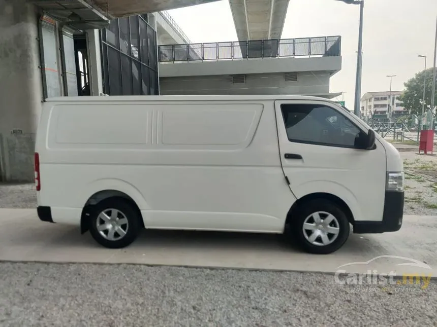 2022 Toyota Hiace Panel Van Van