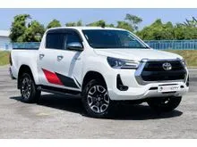 2024 Toyota Hilux 2.4 V Dual Cab Pickup HIGH SPEC PREMIUM NO OFFROAD 12K MILEAGE WITH WARRANTY