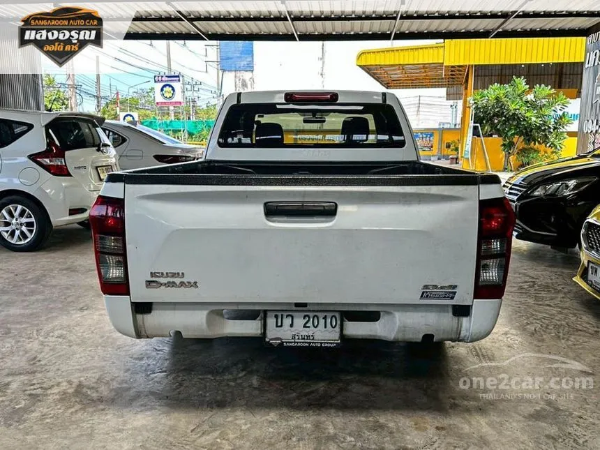 2016 Isuzu D-MAX S Space Cab Pickup