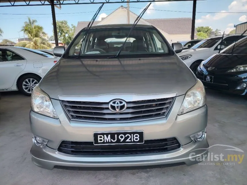 2013 Toyota Innova E MPV