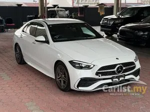 2022 Mercedes-Benz C200 1.5 AMG Line - Ambient Light - Keyless Entry - 360 Camera - Blind Spot Monitor - Head Up Display