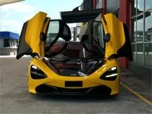 2017 MCLAREN 720S 4.0 PERFORMANCE COUPE STAGE 2, YELLOW WRAPPING, CARBON FIBER PARTS, SOFT CLOSE DOOR, FRONT LIFTER, SEMI BUCKET SEAT, LAUNCH CONTROL