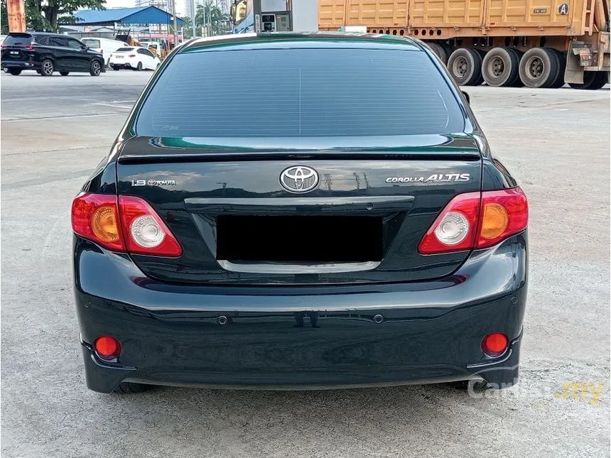 2010 Toyota Corolla Altis E Sedan