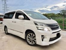 TIP TOP CONDITION 2010 Toyota Vellfire 2.4 Z Platinum MPV 2 POWER DOOR POWER BOOT