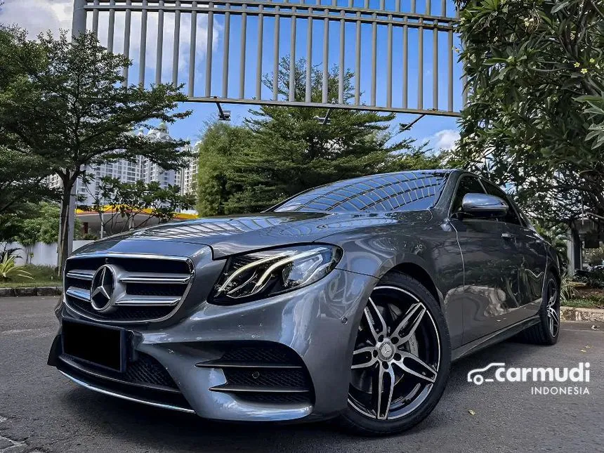 2017 Mercedes-Benz E300 AMG Line Sedan
